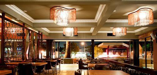 The-Empire-Bar-long-Pic